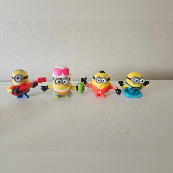 Minions Set Of 23 - Picture 6 of 9